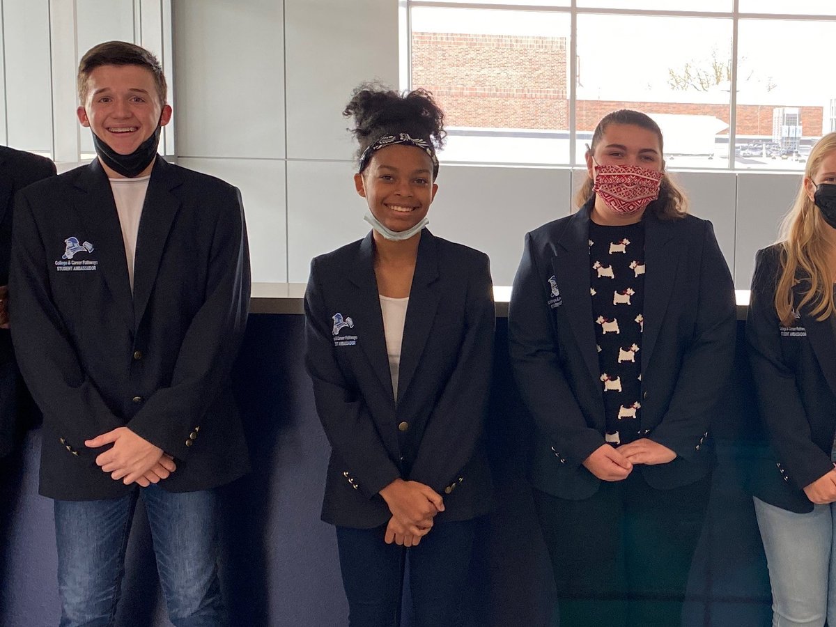 OPHSambassadors's tweet photo. @karma_george15 is our first OP Ambassador spotlight! Karma is an outstanding example of what it means to represent her peers.  She is positive, hard-working, and has already given so much to her school.  She always has a smile on her face and brings light everywhere she goes! https://t.co/QVvSyrUeIo