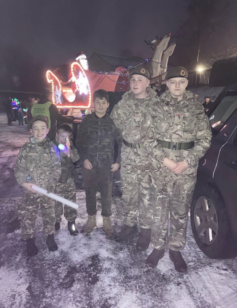BramptonDetACF's tweet photo. Sunday cadets from the detachment took part in the local Christmas parade and town lights switch on. 

@ArmyCadetsUK @CumbriaACF @LANCS_REGT @NorthWestRFCA @NationalACSMI #Adventure #Fun #friendship #action #Christmas #armycadetsuk https://t.co/ukGQRF88tT