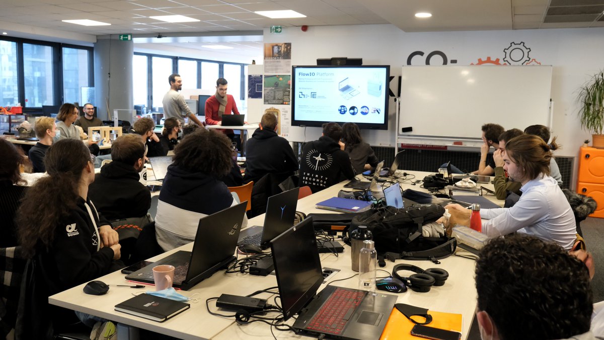 Institute for Future Technologies - IFT (@ift_devinci) on Twitter photo Today's guest Ali Shtarbanov, from the <a href="/MIT/">Massachusetts Institute of Technology (MIT)</a>
<a href="/medialab/">MIT Media Lab</a> #ResponsiveEnvironments group
presenting his work on softrobotics.io platform and the FlowIO project. Thank you for your visit 👀🔥
#MIT #OpenSource #hardware Today's guest Ali Shtarbanov, from the <a href="/MIT/">Massachusetts Institute of Technology (MIT)</a>
<a href="/medialab/">MIT Media Lab</a> #ResponsiveEnvironments group
presenting his work on softrobotics.io platform and the FlowIO project. Thank you for your visit 👀🔥
#MIT #OpenSource #hardware