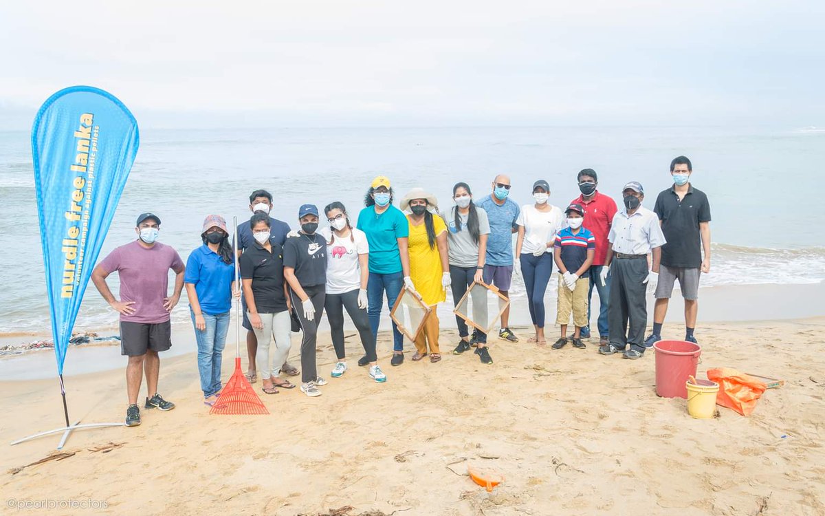 PearlProtectors's tweet photo. Images from the Nurdle Cleanup held in Moratuwella with the staff of MAS Kreeda - 28.11.21
15 staff members volunteered their time to collect 4kg of nurdles & 25kg of PET
MAS Kreeda is a Support Patron of the Nurdle Free Lanka campaign
#nurdlefreelanka #maskreeda #mvxpresspearl https://t.co/0mwYU1vnqW