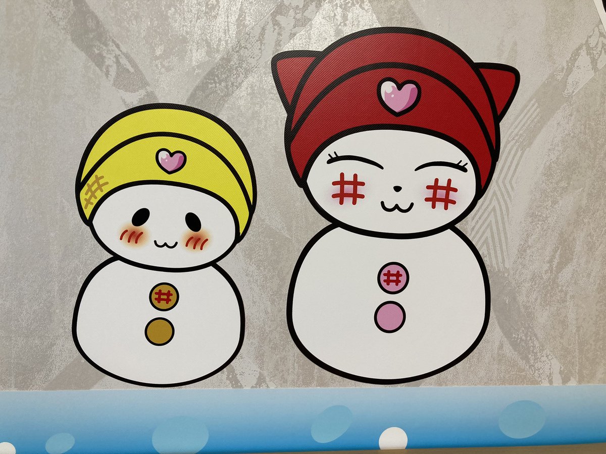 sunroutehotel's tweet photo. ひこにゃんルームにこんなにかわいい雪だるまさん💕登場！
アレアレ‼️やちにゃんとコンキちゃんが雪だるまになっちゃった❣️

みなさーん、遊びにきてねー
#ホテルサンルート彦根
#ひこにゃんルーム https://t.co/mXb0IjDGgd