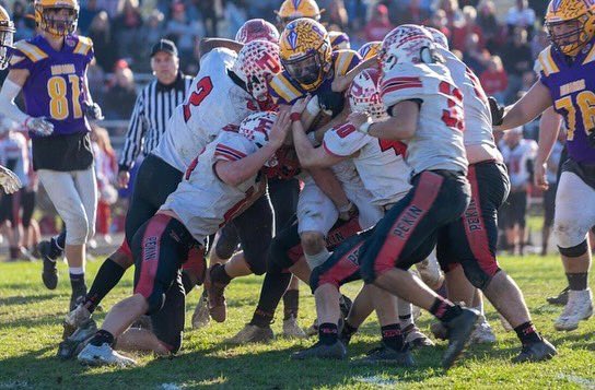 Check out my senior year highlights! #8 🙌🏼🙌🏼 hudl.com/video/3/111411…