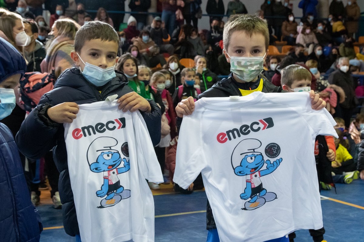 fbmclm's tweet photo. 🏟️Ayer el Polideportivo Rey Juan Carlos de @AYTO_CIUDADREAL acogió el primer Circuito Regional Pitufos 

🤾‍♀️Un circuto de #MiniBalonmano en el que lo más pequeñxs fueron los protagonistas

🤳🏻Os dejamos algunas fotos de la jornada  📸@LlamasPro https://t.co/qsbwGbuTf8