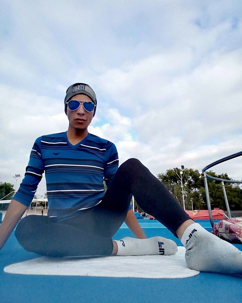 JCRocher4's tweet photo. Back on the road again... Thanks Lord... #usa #mexico #borderboy #Querétaro #gayboy #maleballetdancer #leballetrocher #bolshoiballet #fitnessboy #gaycouple #iamnotanangel #ladolcevita #london #spain #italy #canada #france #monterrey #russia https://t.co/g52Vwnx9XZ
