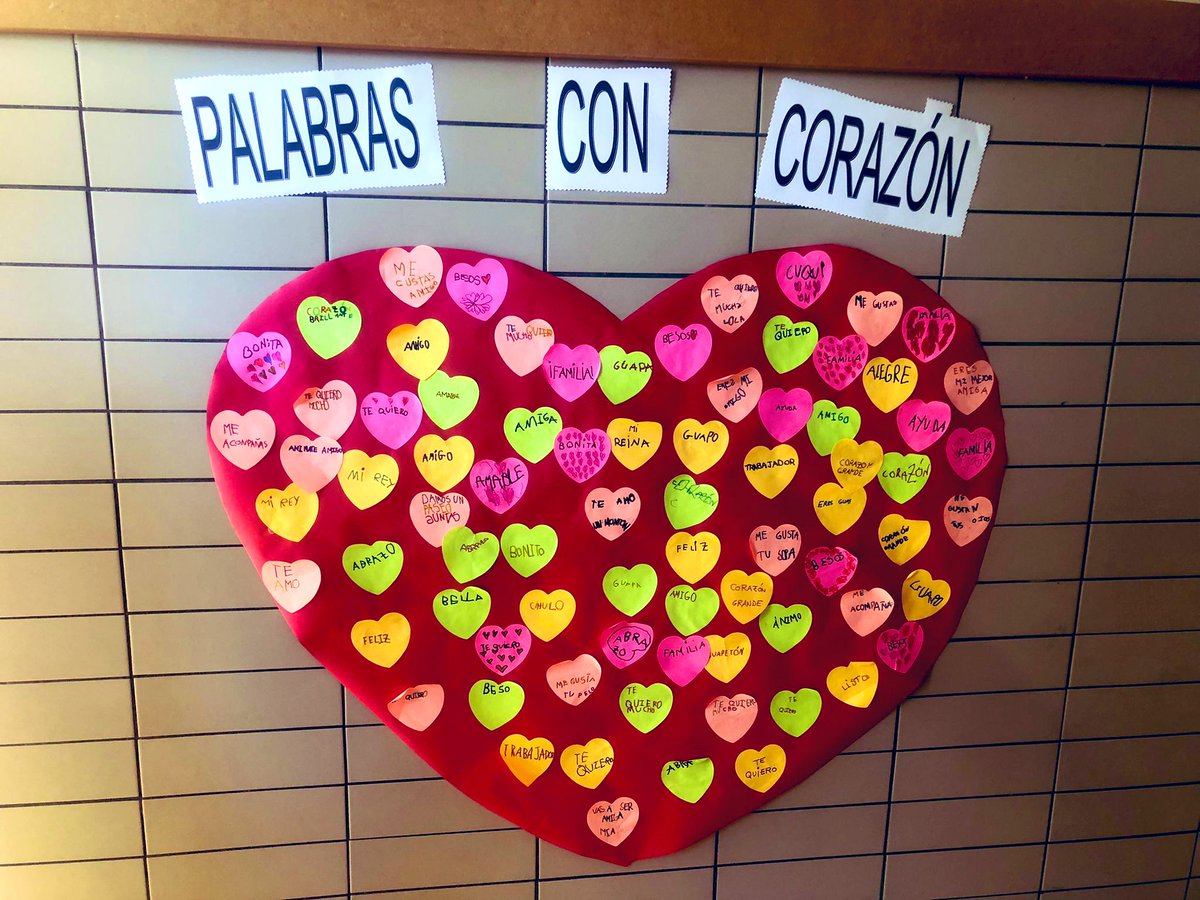 CeipMargaritaSa's tweet photo. ✏️ En 5️⃣años trabajamos las palabras que hacen feliz a nuestro corazón y al de los demás. @educacyl @AmpaMargarita @cfievalladolid #ProyectoLeescribo #abp https://t.co/nbIaMhHWCz