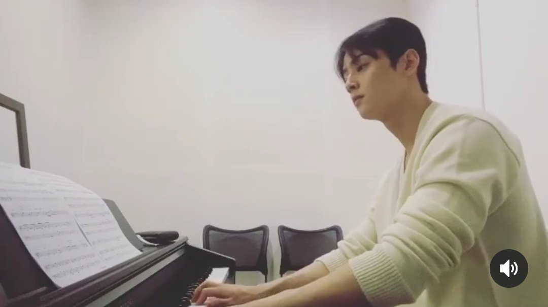 Nunus_noona's tweet photo. Will you sing the ost while playing the piano yourself??

Cha Eunwoo's OST Release
Don't Cry My Love

#차은우_상수리나무아래_OST
#차은우 #ChaEunWoo

@offclASTRO https://t.co/wgezMZyMMK