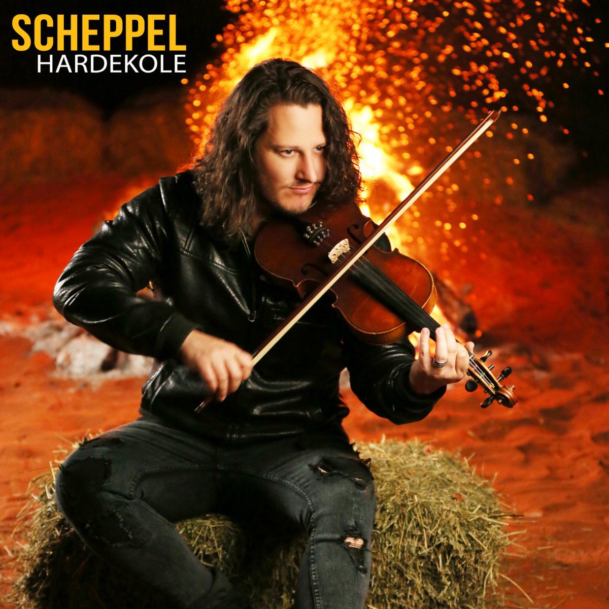Luister bietjie na die talentvolle violis <a href="/scheppel_violin/">SCHEPPEL</a> se weergawe van <a href="/RicusNel1/">Ricus Nel</a>  se groot treffer hardekole🔥 Sien video hier👉🏻 youtu.be/tiJZra5s7uU Luister liedjie hier👉🏻Scheppel.lnk.to/Afrikaans