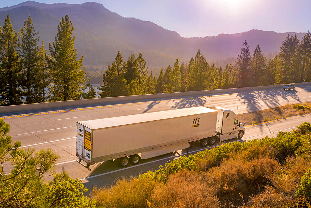 McLeodSoftware's tweet photo. Celebrating @ITSLogisticsInc in today's #MPowered anniversary spotlight with these amazing photos! ITS Logistics is located in Sparks, NV. https://t.co/eaMcVkrppO