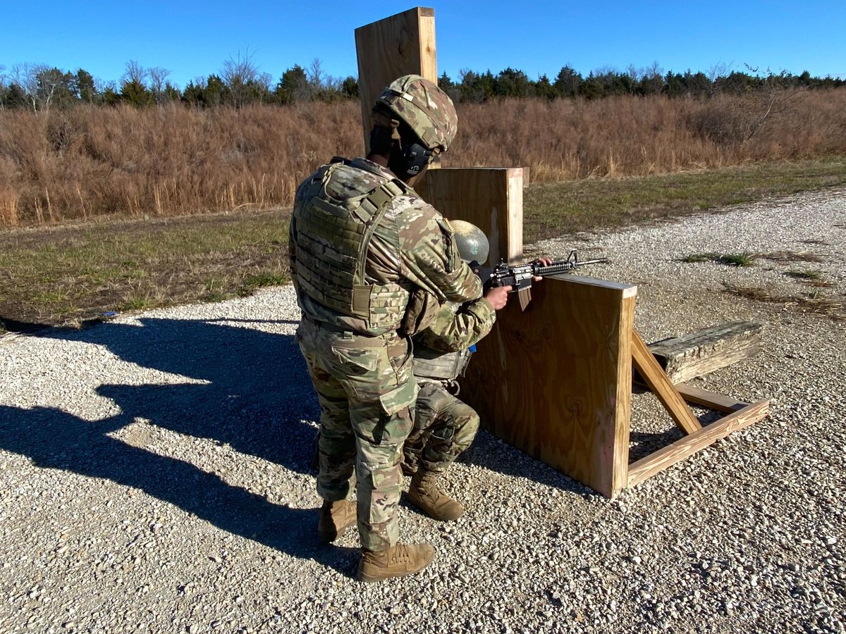 Charlie35th's tweet photo. Buddy Team Live Fire, where the trainees are able to test their ability to shoot, move, and communicate, with live rounds! https://t.co/C1dmvmbTXx
