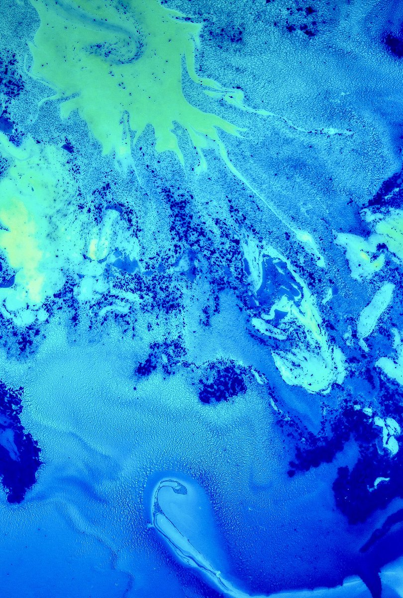 RoyallMargaret's tweet photo. Hmm, trying to choose suitable music to include in the forthcoming Podcast I’m making with #SteveCawte for #Impspired to mark the launch of my new book, ‘Immersed in Blue’. Recording on Thursday. Any bright ideas for the theme of #sea #twilight #reflections ? What are your faves? https://t.co/xKbQEIRIJA