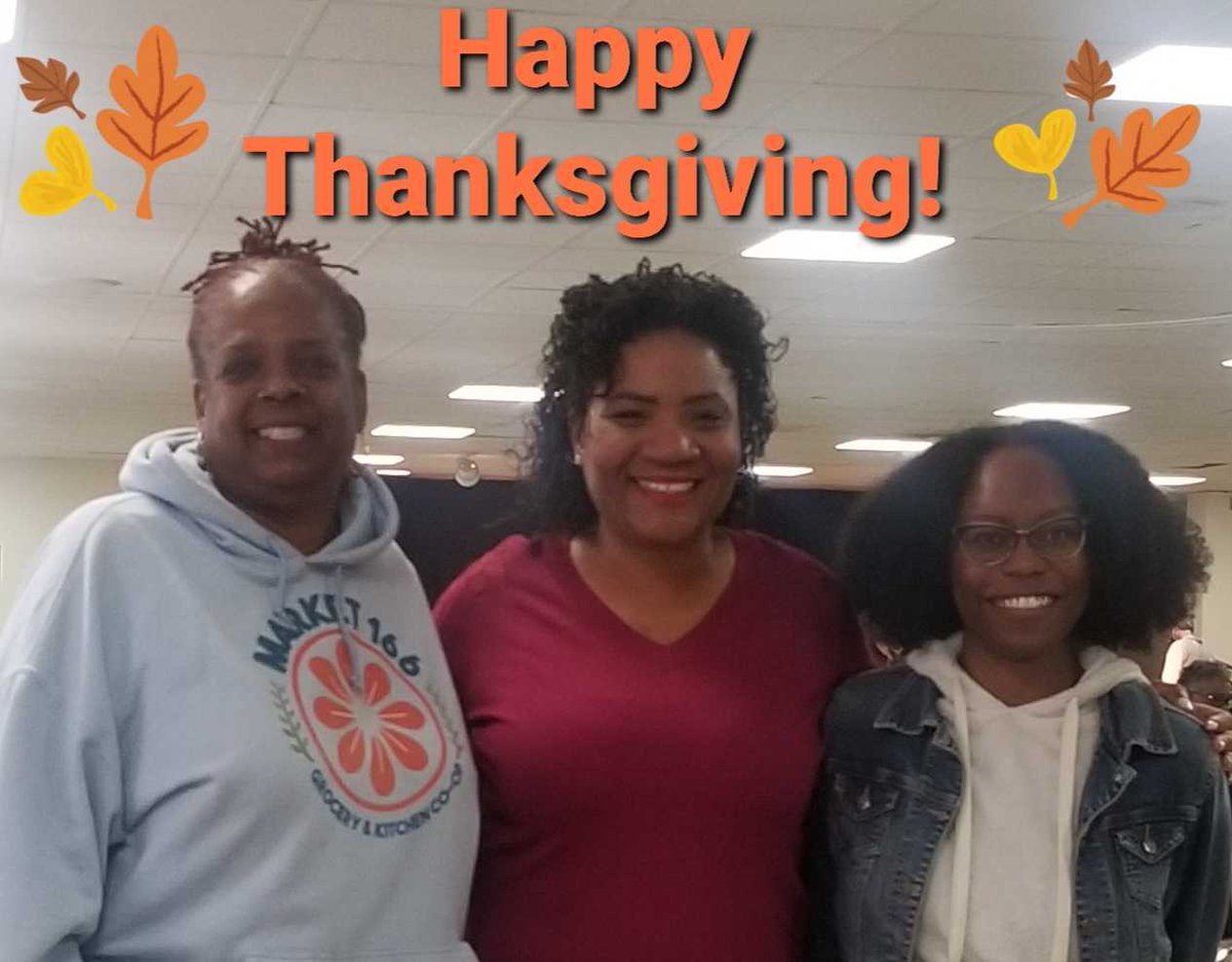 market166's tweet photo. Former Chair  Lorrie Green repped Market 166 at the Mayor's Annual Thanksgiving Dinner in East Point. 

Hope everyone had a great Thanksgiving! https://t.co/yqbWoXHYBV