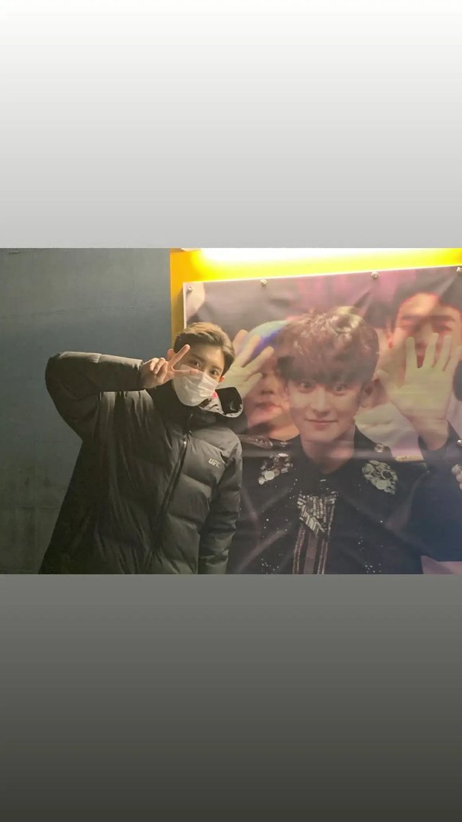 찬열 tweet media