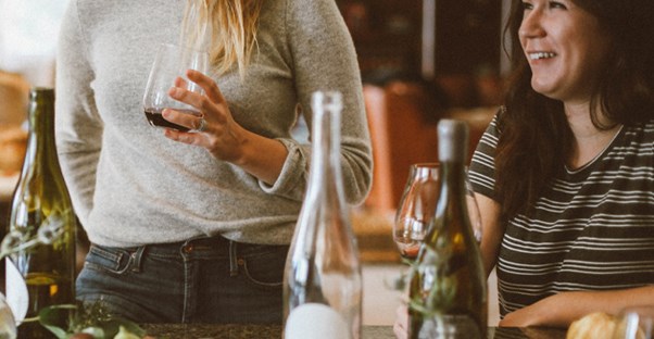 People Spill the Tea on the Meanest Things Said at the Thanksgiving Table 😱

living.alot.com/family/people-…