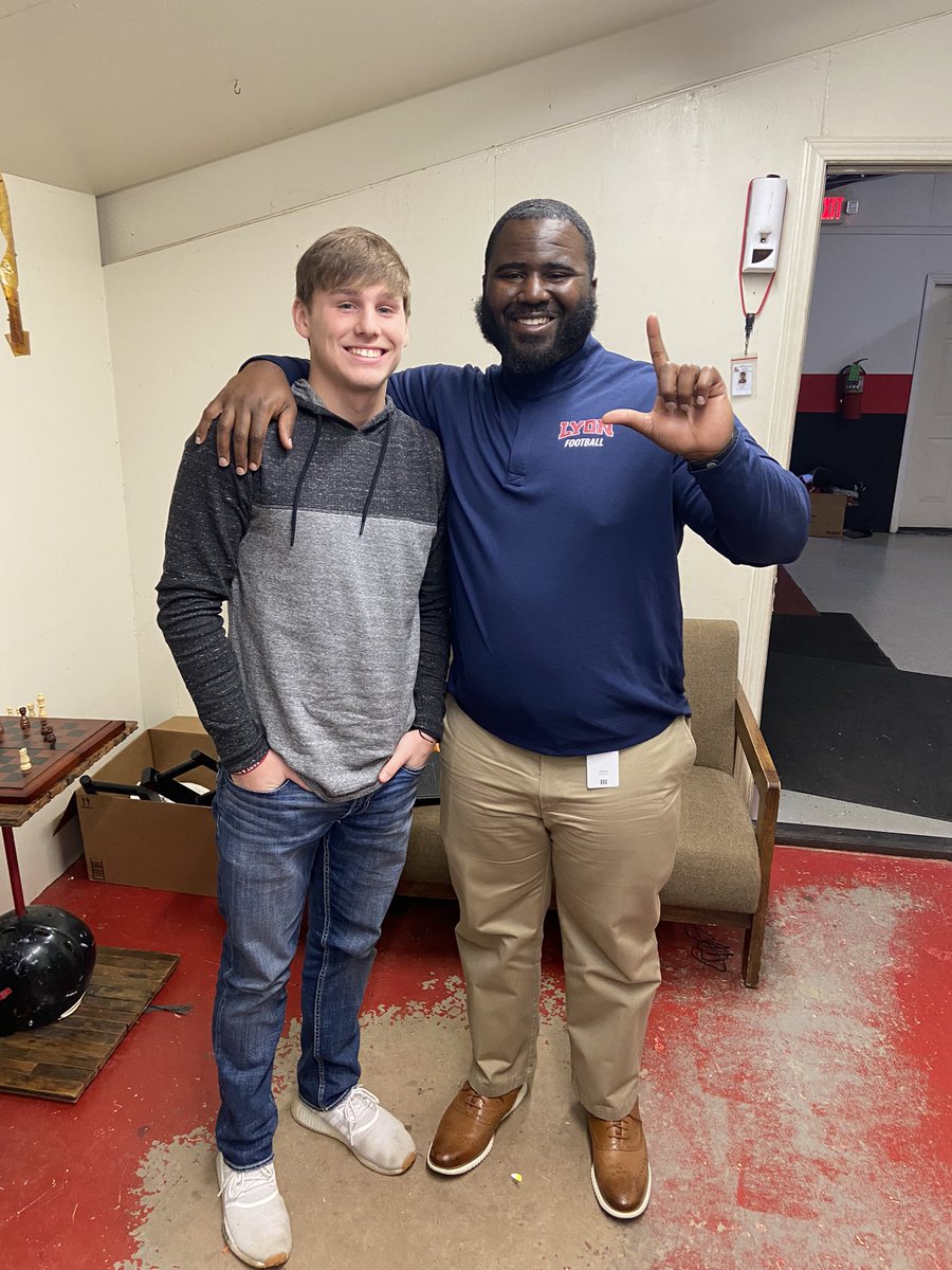 Ashton Droemer tweet media