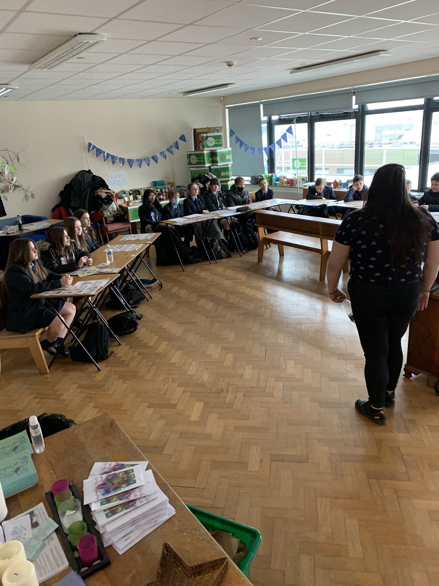 Some fantastic discussions around racial and religious discrimination taking place during the Anne Frank Workshop today #DLSDiversity