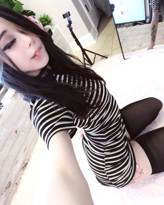 シ https://t.co/SuYTbB9QzX