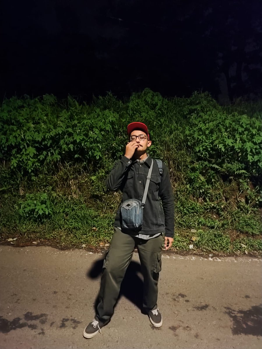 gekkyhuman2's tweet photo. ketemu hawa mahal beibehhh https://t.co/M94RsMGy4M