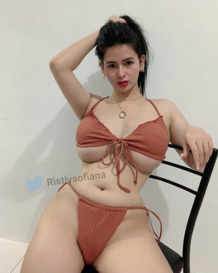 Qanday qilib mast qizni sizga minatka berish haqida gapirish mumkin