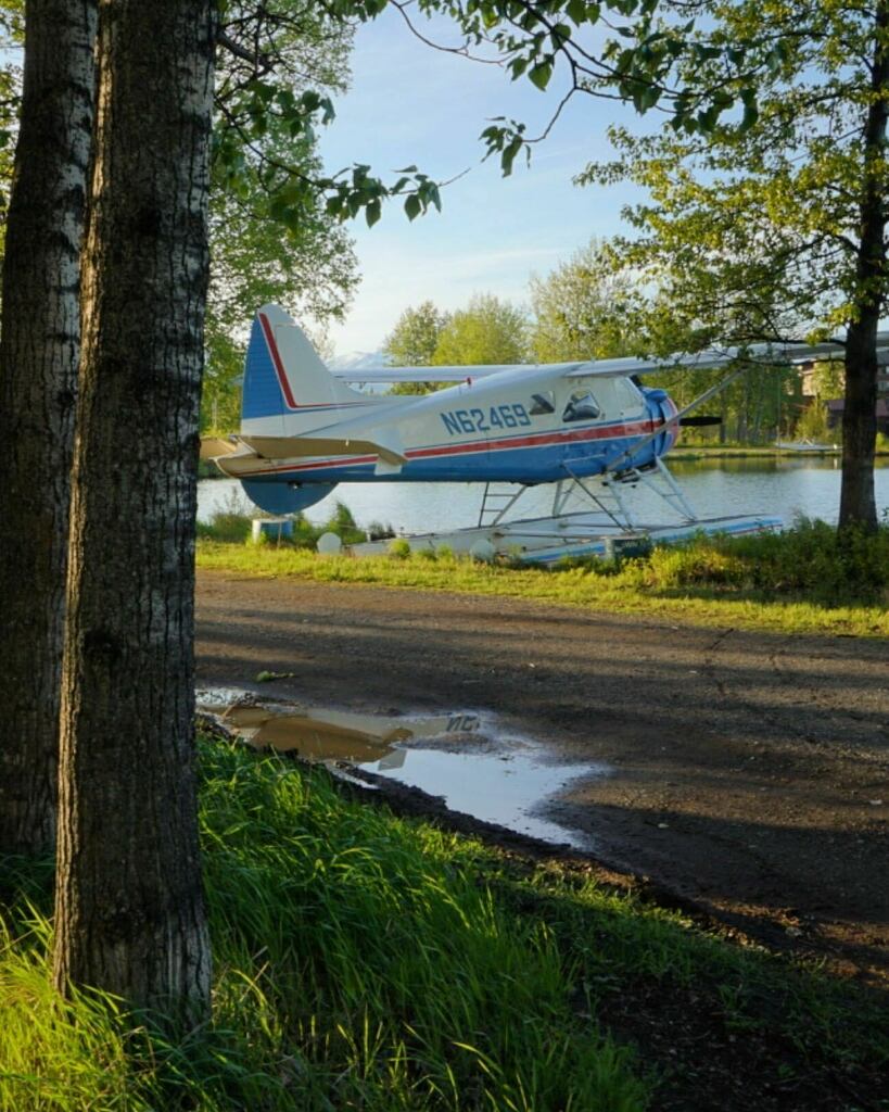 floatplanes's tweet photo. Transient parking - Summertime at the Lake - is where visitors can use the Lake Spenard transient docks to secure their aircraft, while on an overnight or long stop in Anchorage.
Do you ever make use of transient parking at the FBO?
#aviation #seaplan… https://t.co/siwughlN5g https://t.co/rJeUKwpyC6