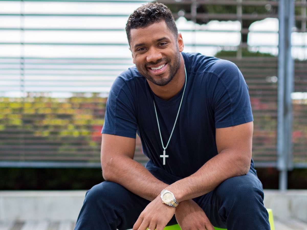 Happy 33rd birthday Russell Wilson today   