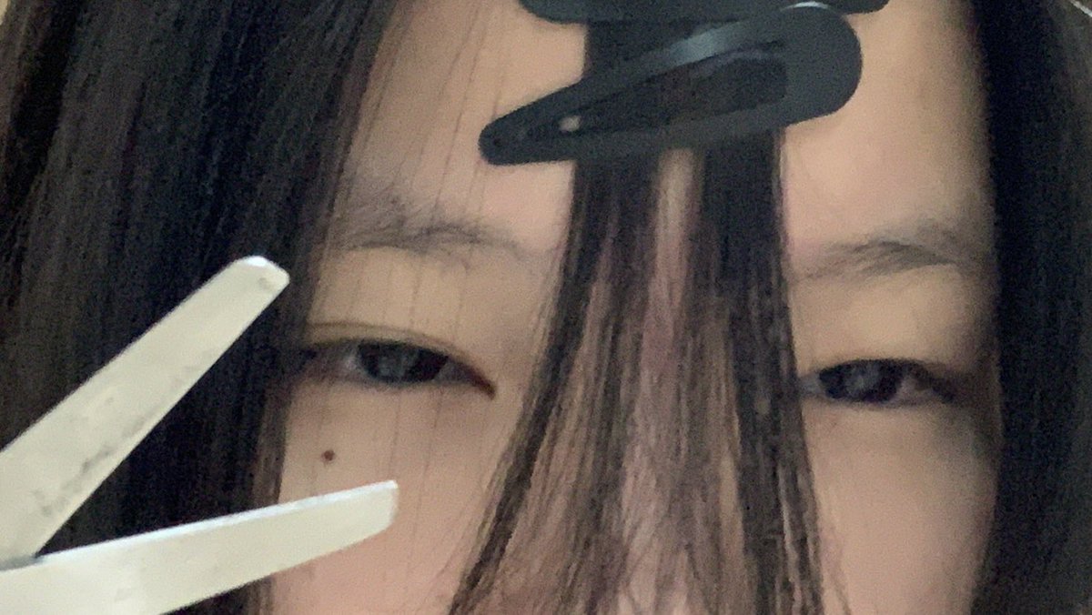 baby blue tweet media