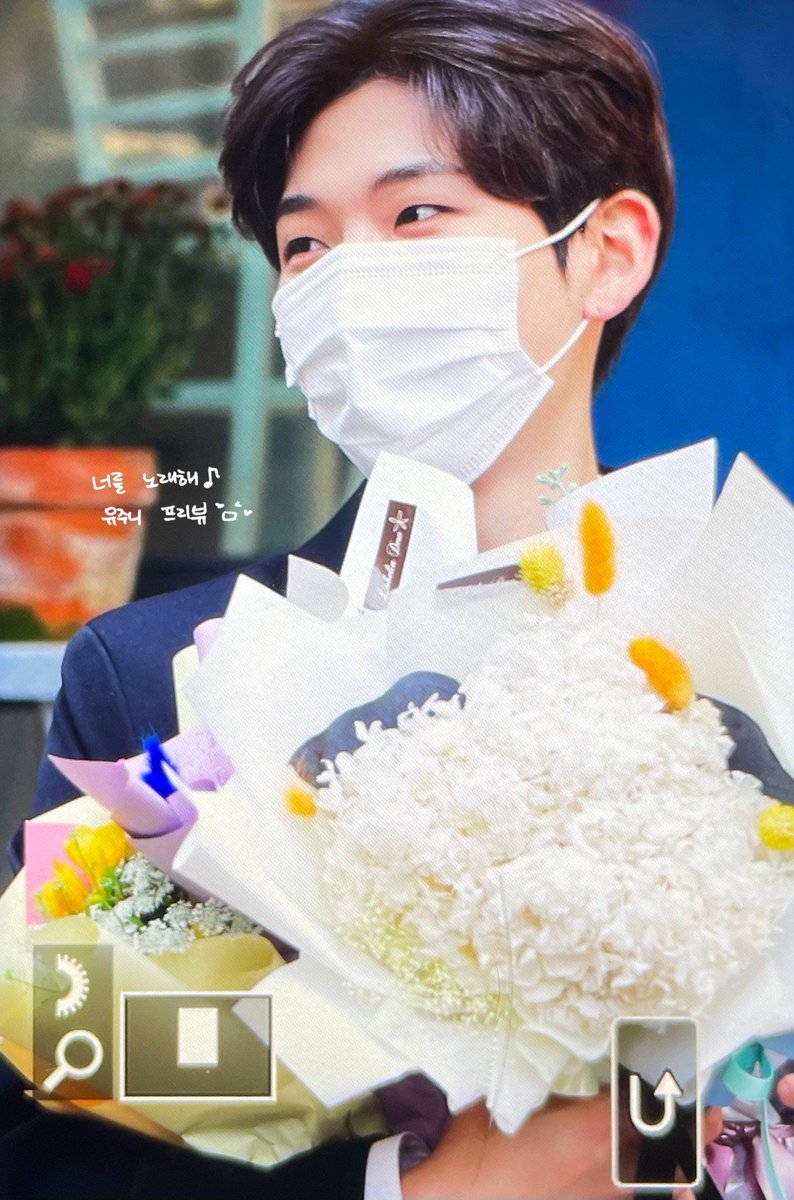 211128 상실의시대 퇴근

옆태 째고

#디원스 #D1CE #정유준 #유준 #준나니 #정민환 #민환 <a href="/officialD1CE/">디원스 D1CE</a>