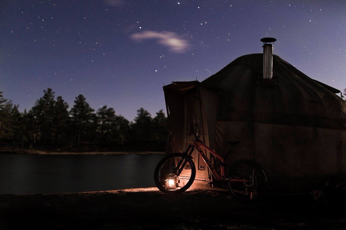 Yurts4Life's tweet image. There is nothing better than #Winter glamping! Chilly starry skies but snug and warm inside a luxurious Yurt! 🌙🌙

If you are planning to start a #glamping business, we are here to help! Why not give us a call today on 01803 762370 

yurtsforlife.com/own-a-yurt/ 

#yurts