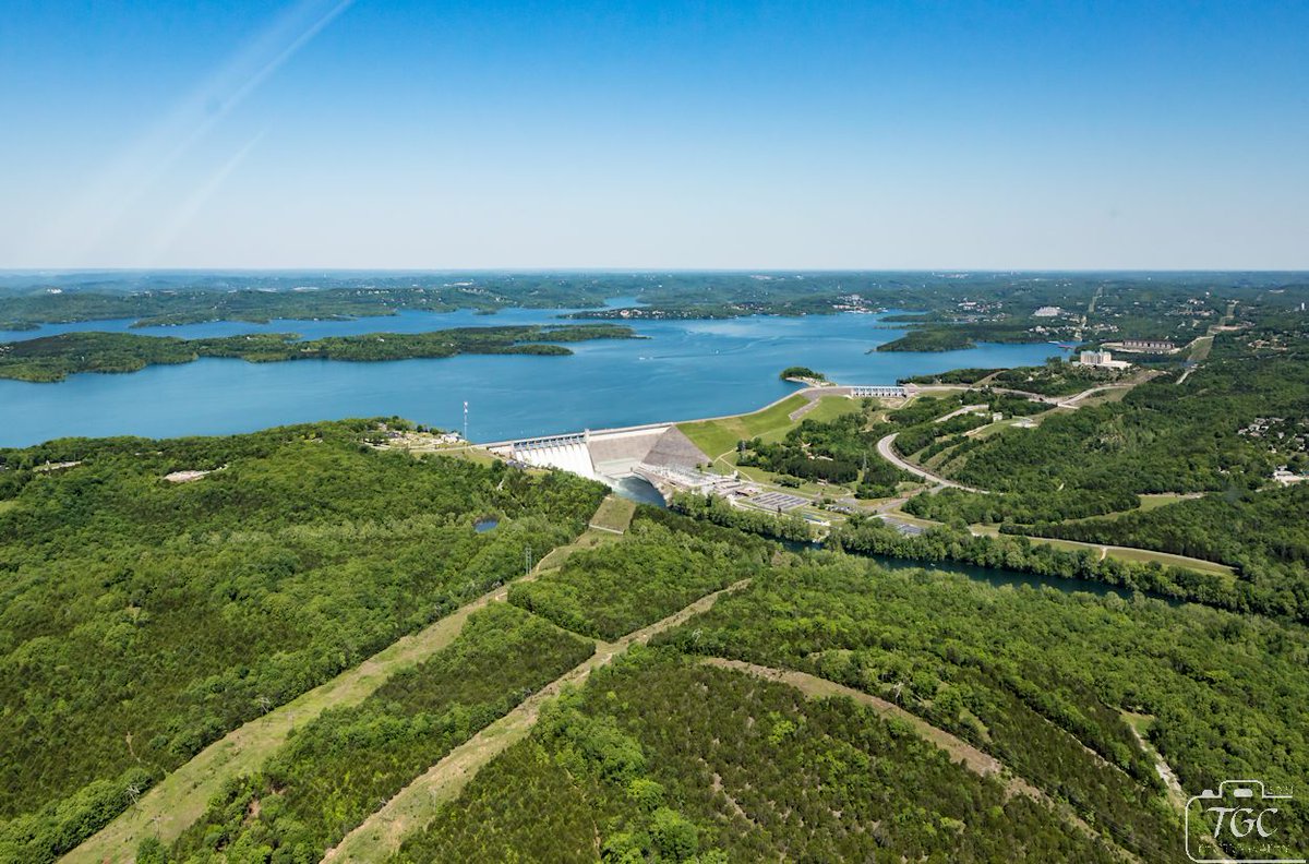 Without <a href="/TableRockLakeMO/">Table Rock Lake ⚓️</a>, Branson wouldn't be what Branson is.

#Keystone
#ExploreBranson