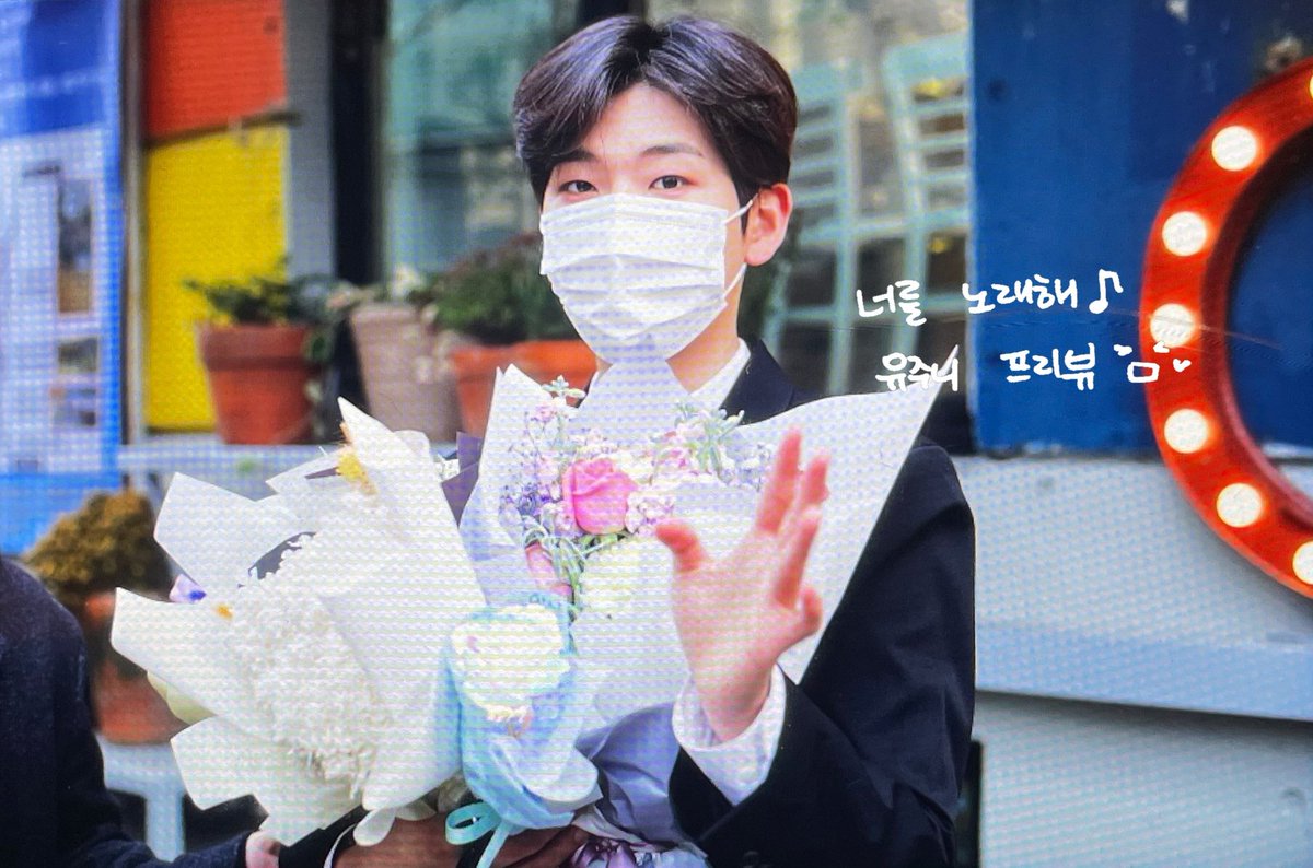 211128 상실의시대 퇴근

유준이는 마치 베를린 가타..
온리들 마음에 치명적인 독일수도..🤦🏻‍♀️ 

#디원스 #D1CE #정유준 #유준 #준나니 #정민환 #민환 <a href="/officialD1CE/">디원스 D1CE</a>