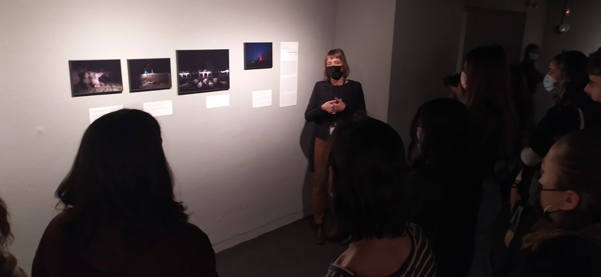 AnitsircCribot's tweet photo. Visita al World Press amb 1TIS, fotografies espectaculars, compromeses i amb molt missatge social. https://t.co/Tl3tAthzMR
