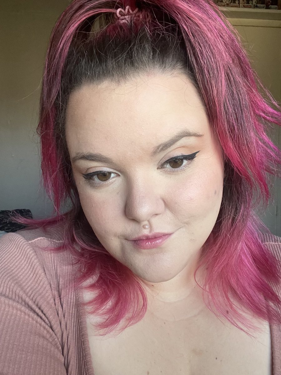 ethereal_steph's tweet photo. Feeling real cute today and real excited to make an announcement soon!! I hate keeping secrets but the wait will be worth it!! #ttrpg #ttrpgplayer https://t.co/95LIaq61Ym