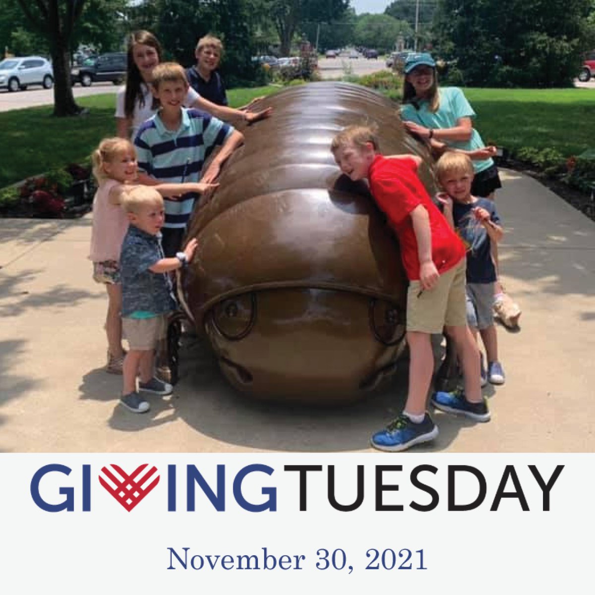 UlrichMuseum's tweet photo. #GivingTuesday is tomorrow! Please consider donating to the #ulrichmuseum's Art Matters Program Endowment, which ensures ongoing educational experiences through free public programs &amp; workshops; Family Fun Day events; &amp; community outreach. #wichitastateuniversity #wichita #art https://t.co/yCn5342tAb