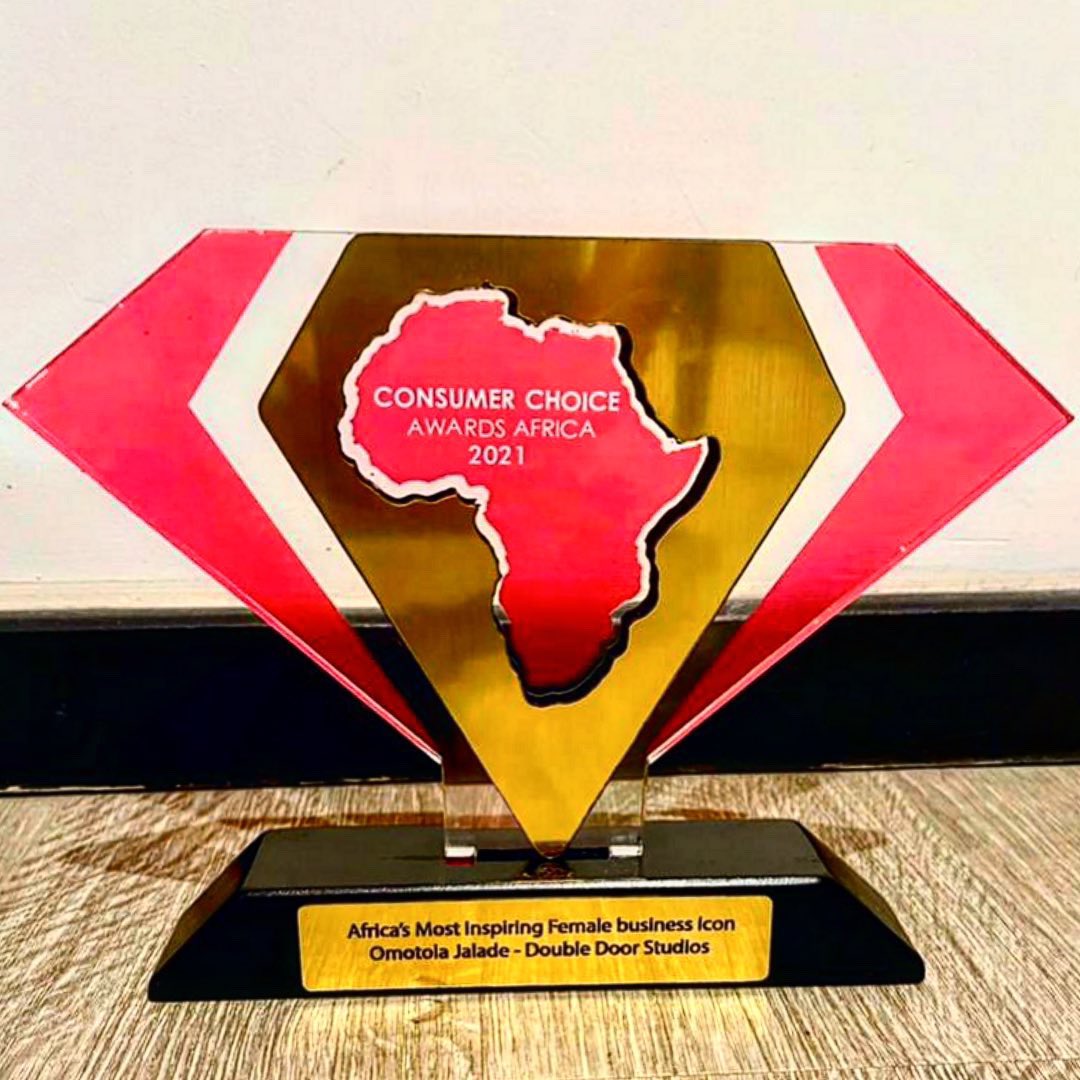Realomosexy's tweet photo. Thank you #CCAA and #Tanzania 🇹🇿
“Africa’s Most Inspiring Female Business Icon” . #doubledoorsstudios. #Godisdoingit #Excellence https://t.co/zpVhhQnXCu