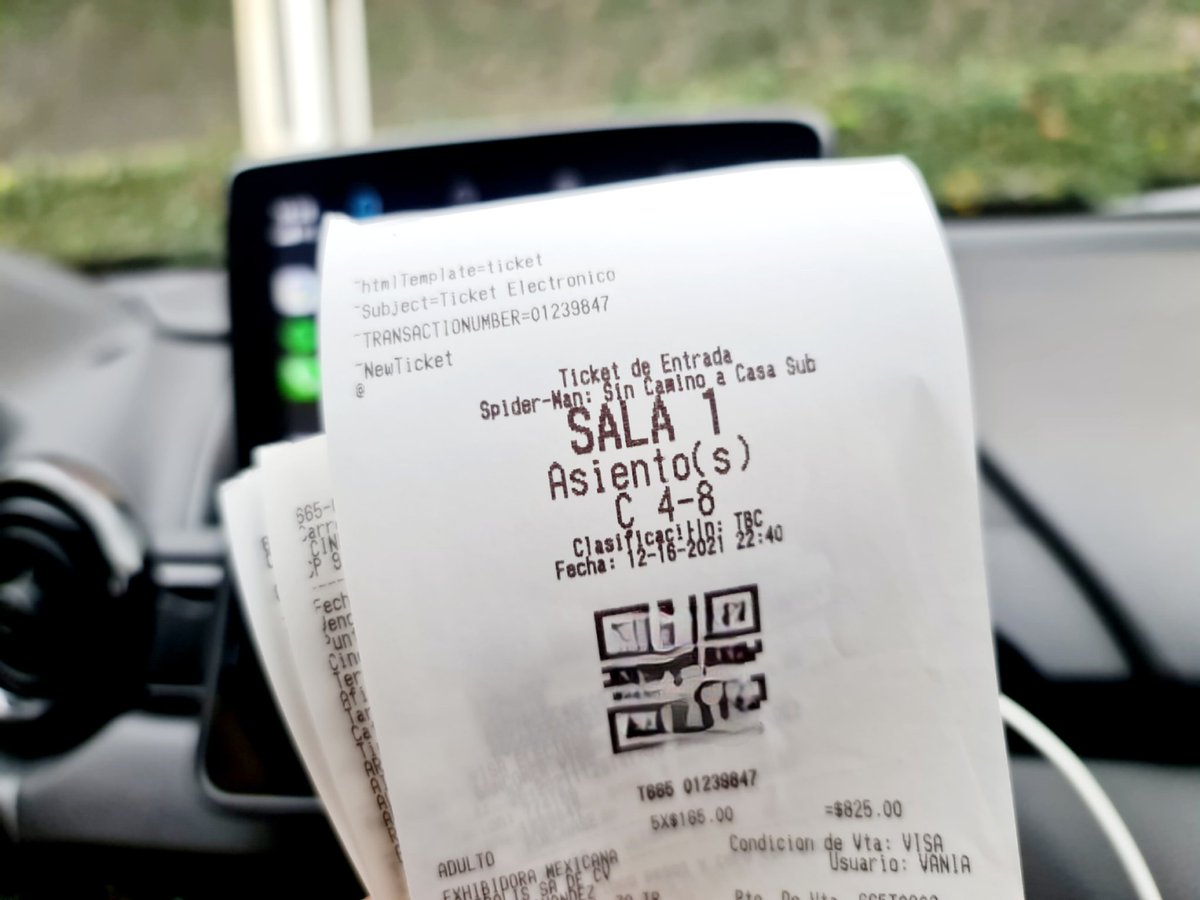 AzTeKWolF tweet media