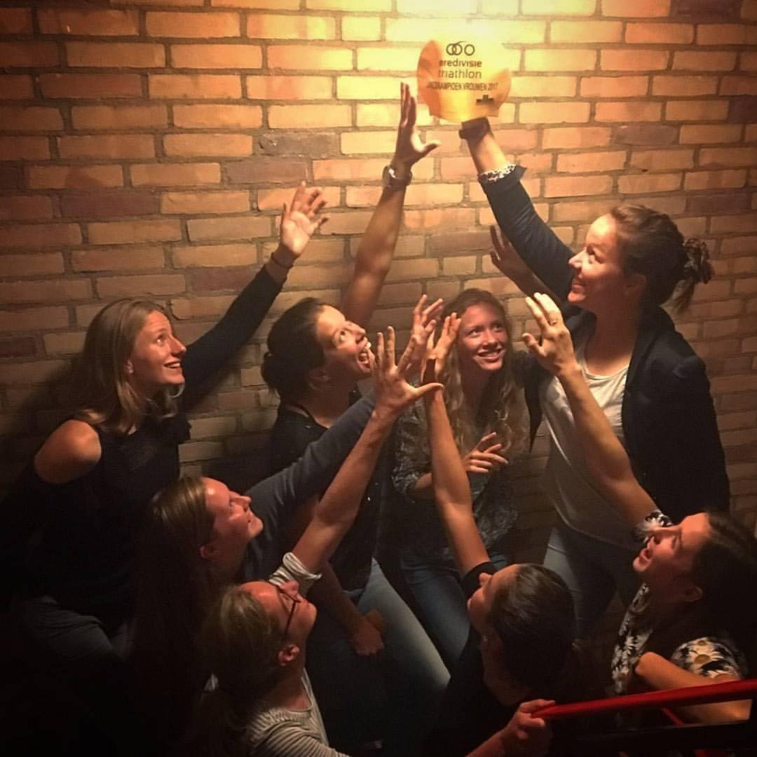 Einde Ferro Mosae in Eredivisie dames na 8 jaar
trikipedia.nl/2021/11/29/ein…