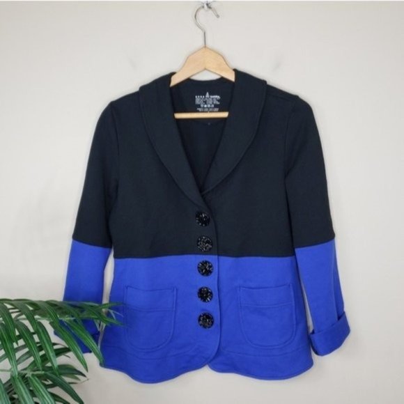 So good I had to share! Check out all the items I'm loving on <a href="/Poshmarkapp/">Poshmark</a> from @redwagenmaker #poshmark #fashion #style #shopmycloset #hm #coach #neonbuddha: posh.mk/JvzNO4XwAlb