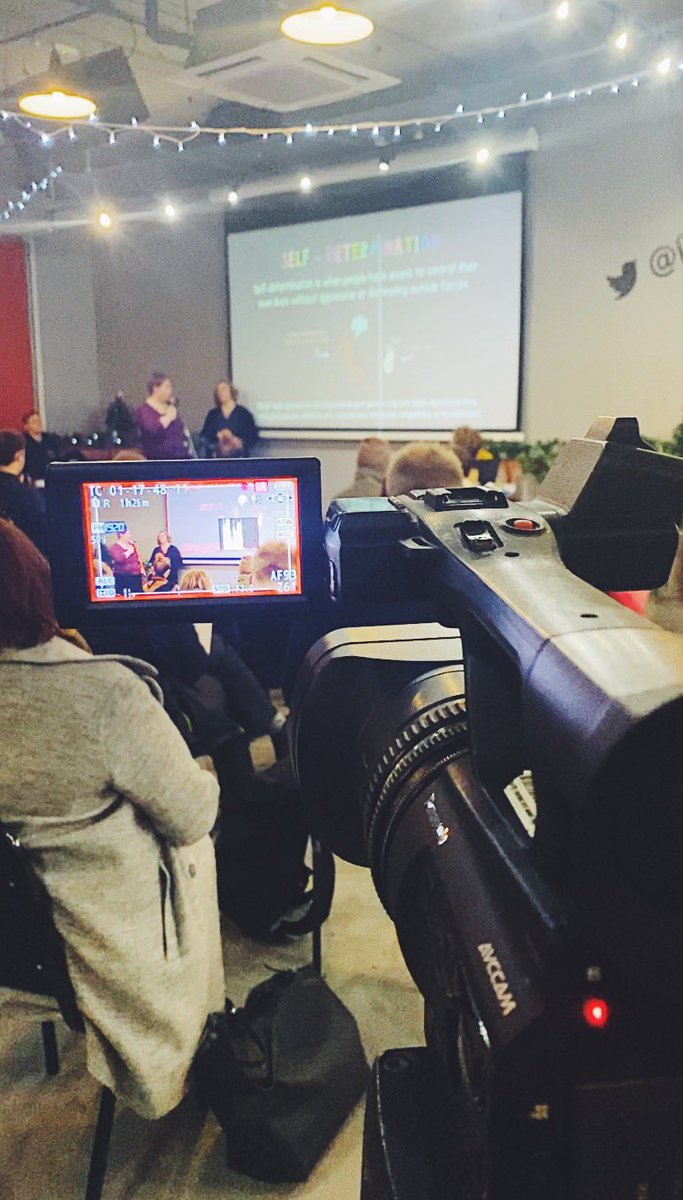 laurenb_journo's tweet photo. Brilliant day at #RESET21 reporting on the amazing work of mental health services across Trafford and hearing from the bravest young people & parents.
Mixing my love for journalism and improving mental health support and education = a dream โค๏ธ๐ฅ
@3dadswalking @calmcic https://t.co/qpWTiiTrEY