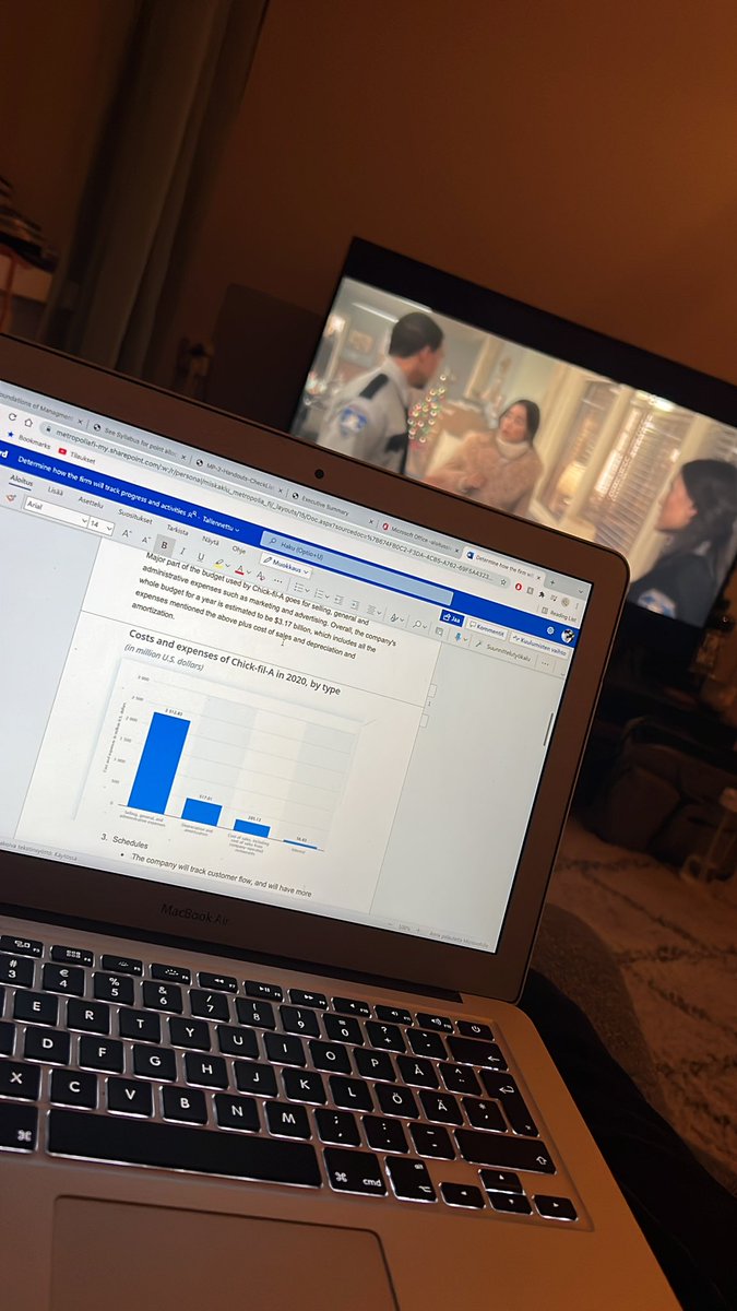 Trying my best to multitask and failing at it 👀 <a href="/MetropoliaBiz/">Metropolia Business School</a>