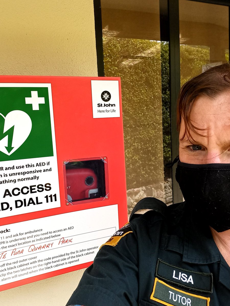 3StepsforLife's tweet image. Lisa, one of our 3 Steps for Life Educators, held an awareness session at Te Puna Quarry, where the company has recently purchased an AED from @StJohnNZ. Fantastic! 💛👏🏻🚑