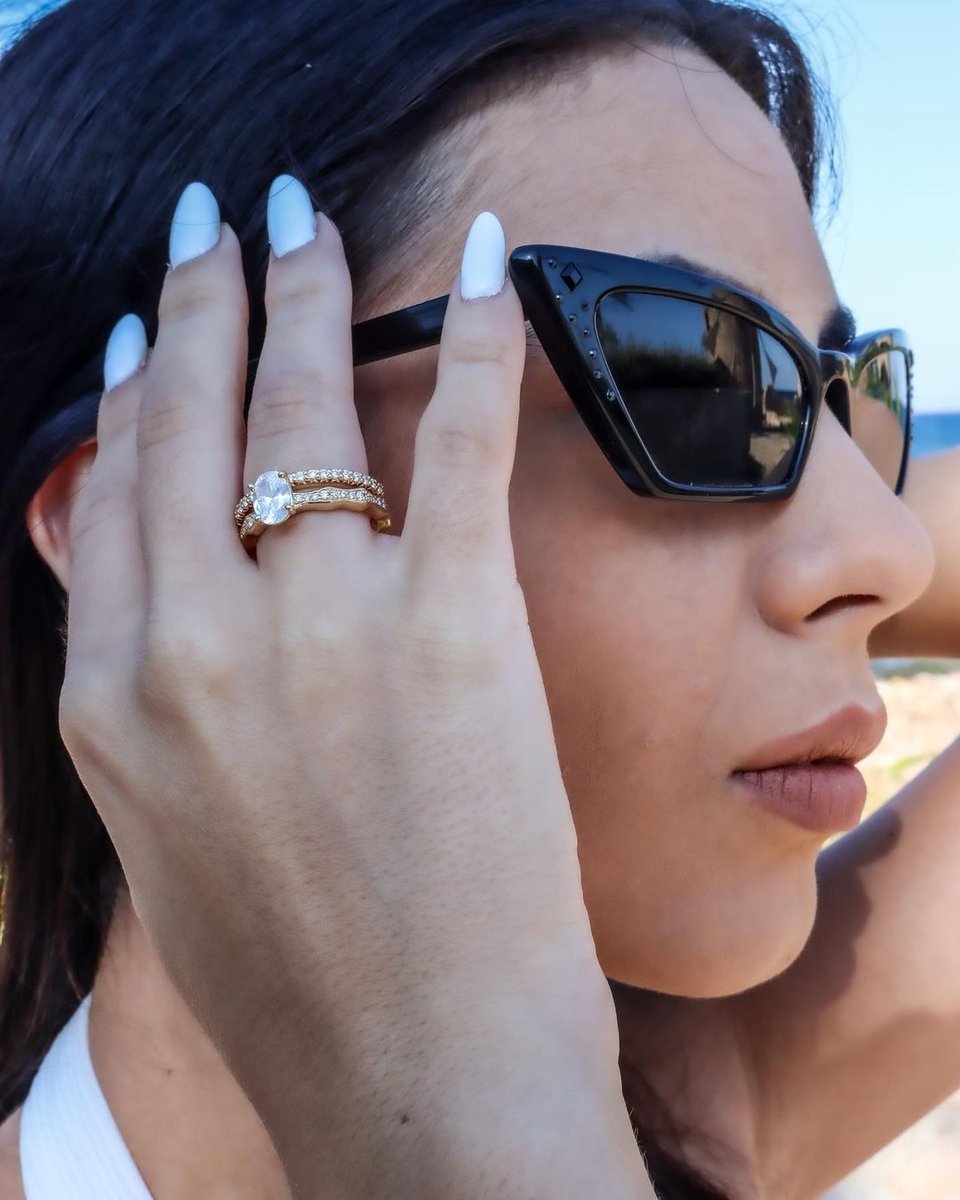 I'm sorry, I can't hear you over this giant rock on my finger 💍
