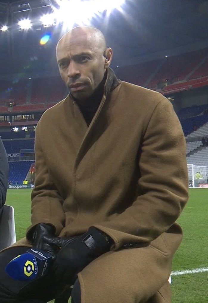 Vibes Foot tweet media
