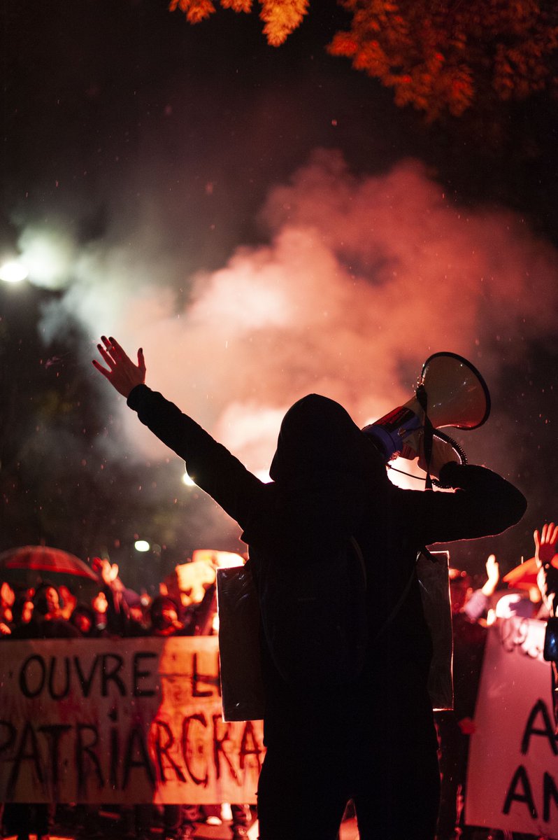 InesSvrtz's tweet photo. Marche contre les violences sexistes et sexuelles. 25 novembre 2021, Marseille. https://t.co/PbEvOvSbgT