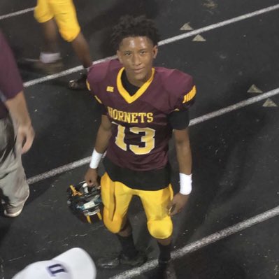 CourricIThomas's tweet photo. #NewProfilePic https://t.co/Sng0bVfUsa