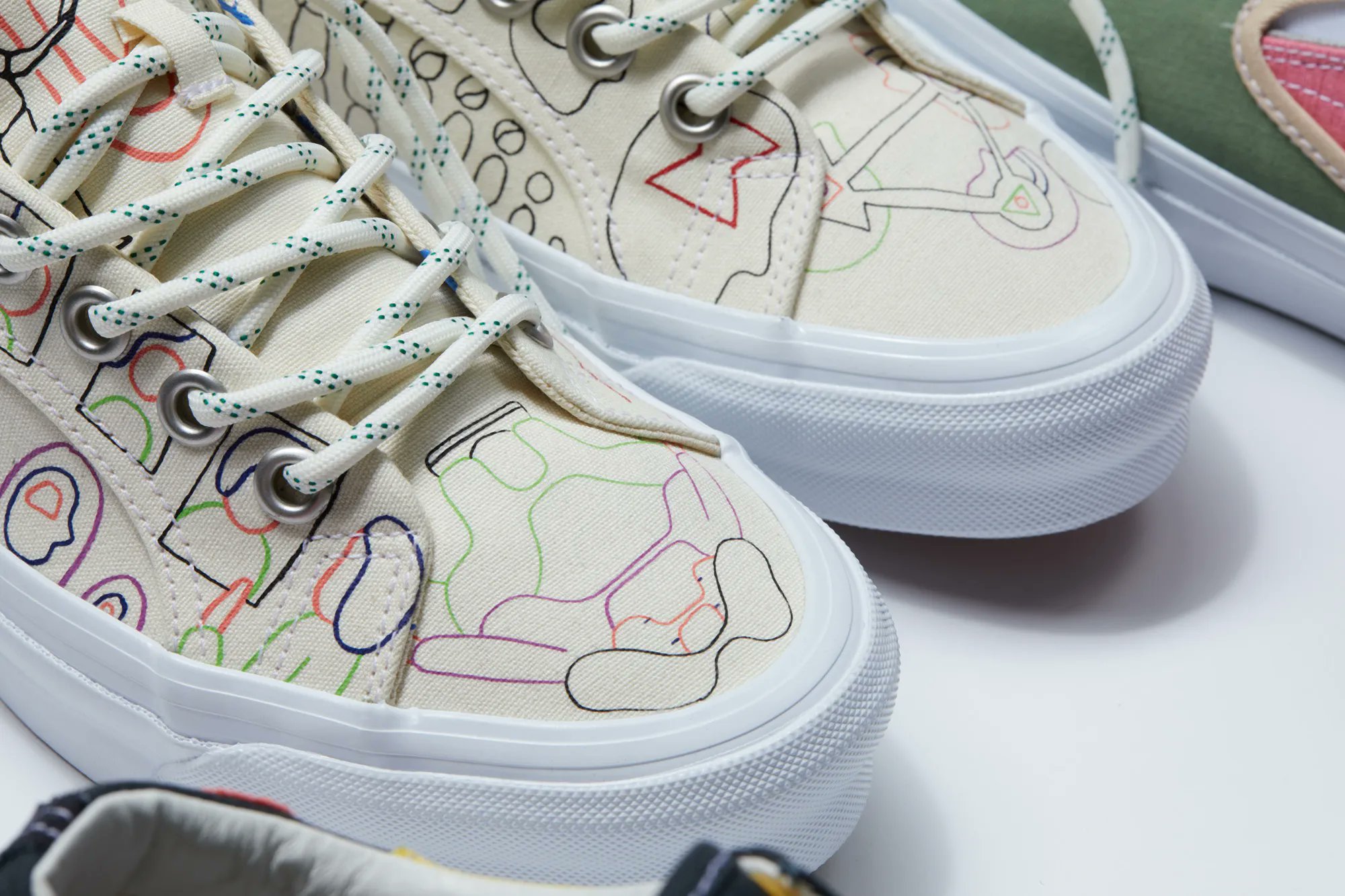 Sick custom deals vans