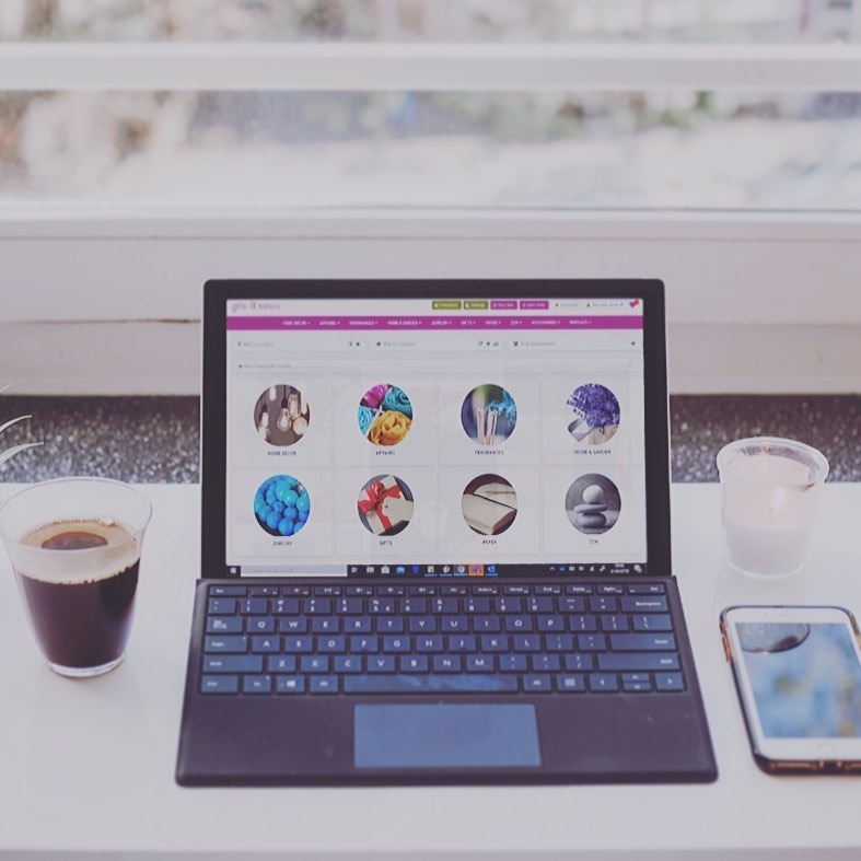 What was your favorite purchase of this big shopping weekend? 💻📱🛒