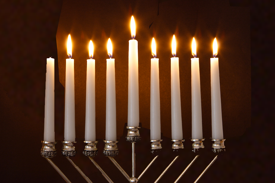WilliamShatner's tweet photo. “We light candles in testament that faith makes miracles possible.”
—Nachum Braverman https://t.co/pBi1EOXTmN