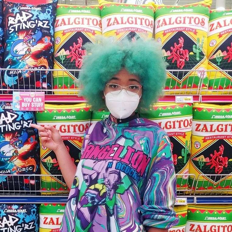 toastchaaan's tweet photo. Teal fro forever 🥰 I don't wanna go back 💚💙💚💙
#afrokawaii #acdcrag #glassesgirl #softmint #sweaterweather #jfashion #y2kfashion #igtravel #afrobeat #kawsiiaf #supermercado #doritos #supermarket #photos #dadaism #fyp https://t.co/Y99VdHCQtf