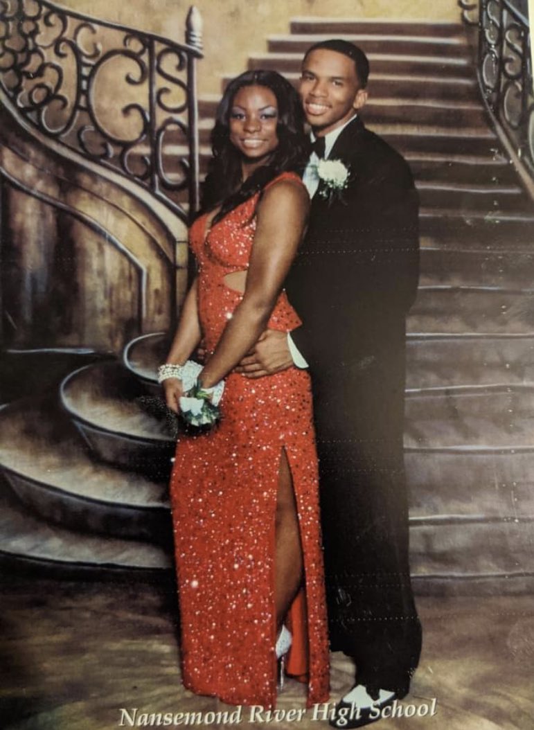 mustbe_Bri's tweet photo. Prom 2012 vs. Wedding 2021 ✨ https://t.co/C9IFkjrDi2