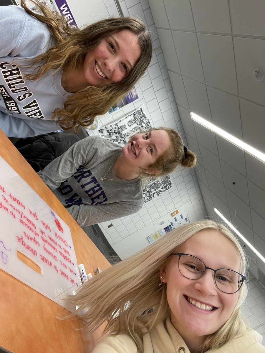 missgadient's tweet photo. We did it!!!!! #edtech @BethanyEhmcke @AvaRuden https://t.co/4vQ61rc8Rf