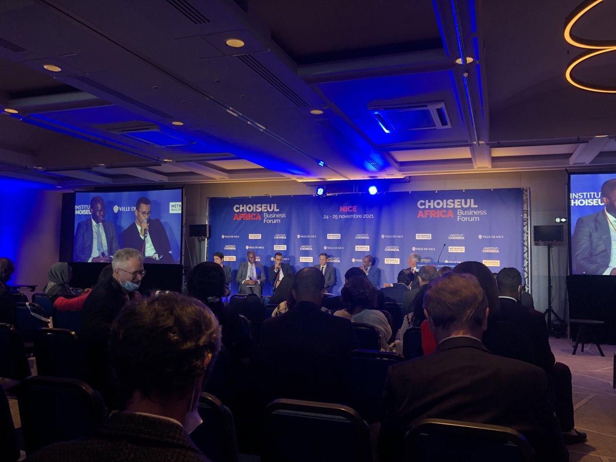 PascalLorot's tweet photo. Un « Choiseul Africa Business Forum » millésime 2021 de très haute tenue ! Qq 480 participants, 100+ intervenants &amp; 20 plénières et table-rondes. Plus de 60 pays représentés dont 47 africains … Merci à tous les participants qui ont fait de cette rencontre un vrai succès ! https://t.co/7mqydBVypr